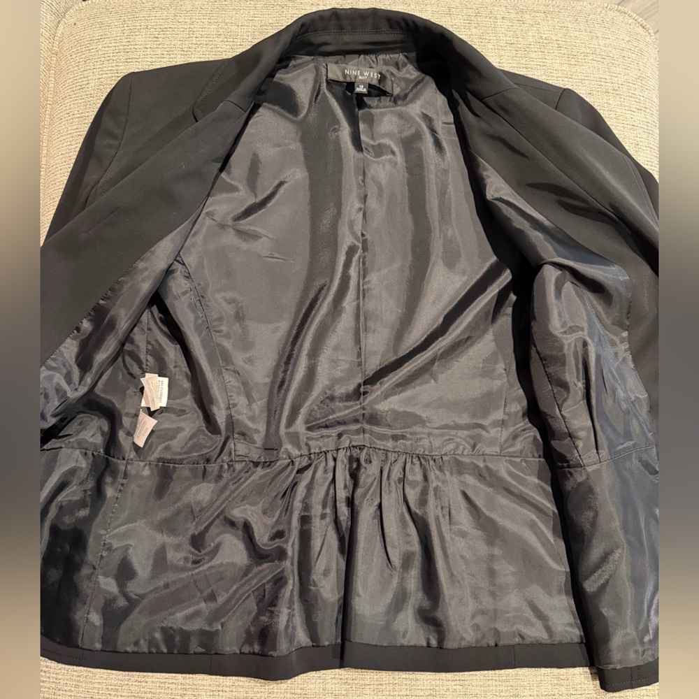 Nine West Black Peplum Blazer Jacket | Size 12 | Career Workwear Like New! - Picture 6 of 11